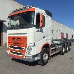 VOLVO FH460 8x4/4 Polibrazo